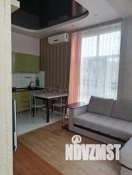 Студия квартира, посуточно, 45м2, 2/4 этаж