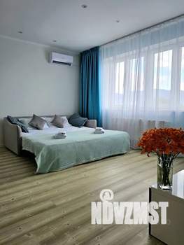 1-к квартира, посуточно, 52м2, 2/17 этаж