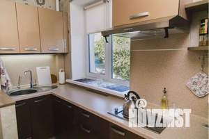 2-к квартира, посуточно, 45м2, 1/2 этаж