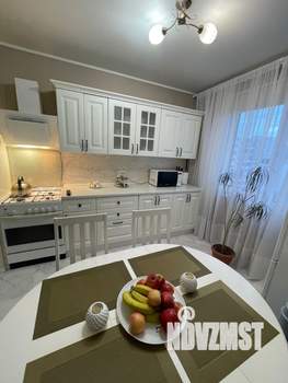 3-к квартира, на длительный срок, 63м2, 7/10 этаж
