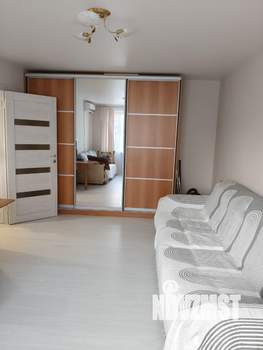 1-к квартира, посуточно, 37м2, 3/16 этаж