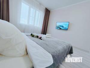 1-к квартира, посуточно, 42м2, 1/1 этаж