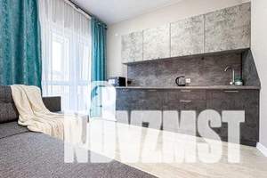 1-к квартира, посуточно, 42м2, 13/20 этаж