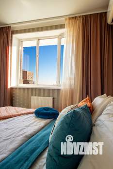 1-к квартира, посуточно, 42м2, 16/20 этаж