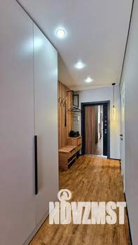 2-к квартира, посуточно, 46м2, 7/18 этаж