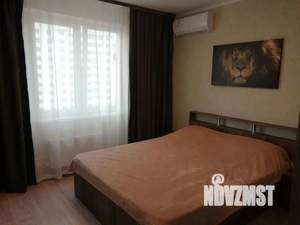 2-к квартира, посуточно, 59м2, 13/16 этаж