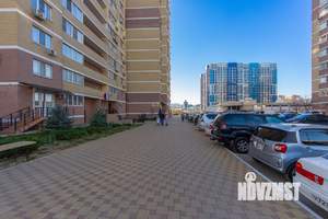 1-к квартира, посуточно, 42м2, 16/20 этаж