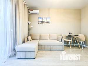 Студия квартира, посуточно, 23м2, 19/20 этаж