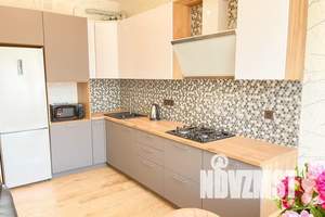 1-к квартира, посуточно, 40м2, 3/4 этаж