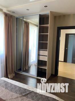 2-к квартира, посуточно, 63м2, 6/17 этаж