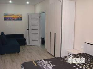 1-к квартира, посуточно, 40м2, 8/20 этаж