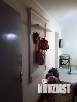 2-к квартира, посуточно, 43м2, 1/1 этаж