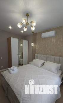 1-к квартира, посуточно, 37м2, 17/24 этаж