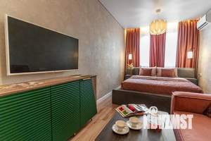 1-к квартира, посуточно, 42м2, 2/20 этаж