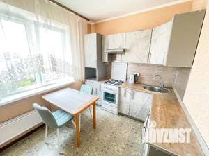 1-к квартира, посуточно, 43м2, 10/10 этаж