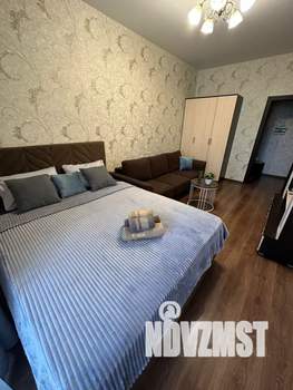 1-к квартира, посуточно, 42м2, 6/8 этаж