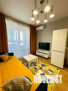 1-к квартира, посуточно, 35м2, 20/24 этаж