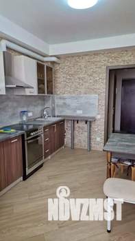 1-к квартира, посуточно, 38м2, 1/1 этаж