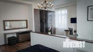 1-к квартира, посуточно, 54м2, 1/1 этаж
