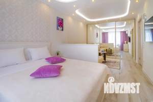 1-к квартира, посуточно, 41м2, 12/20 этаж