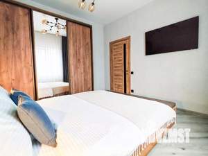 1-к квартира, посуточно, 37м2, 1/1 этаж