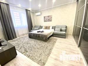 1-к квартира, посуточно, 30м2, 3/20 этаж