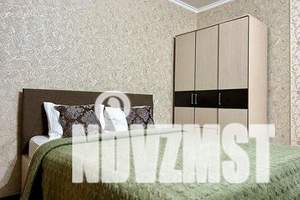 1-к квартира, посуточно, 50м2, 13/16 этаж