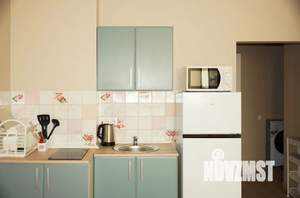 Студия квартира, посуточно, 28м2, 11/18 этаж