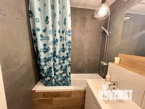 1-к квартира, посуточно, 65м2, 1/1 этаж