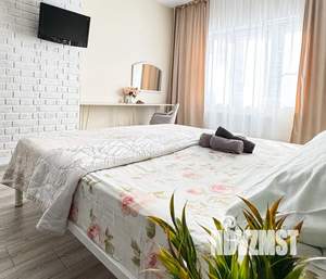 2-к квартира, посуточно, 62м2, 15/21 этаж