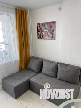 1-к квартира, посуточно, 42м2, 3/10 этаж