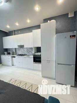 1-к квартира, посуточно, 45м2, 3/6 этаж