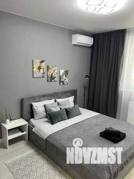 1-к квартира, посуточно, 35м2, 3/24 этаж
