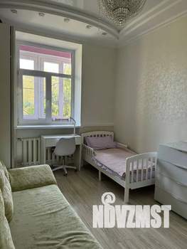 3-к квартира, посуточно, 80м2, 4/4 этаж