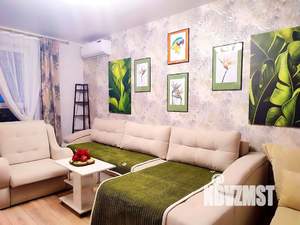 1-к квартира, посуточно, 55м2, 1/1 этаж