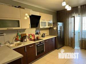 2-к квартира, посуточно, 67м2, 11/14 этаж