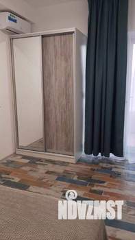 2-к квартира, посуточно, 50м2, 1/1 этаж