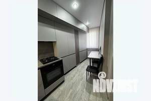 1-к квартира, посуточно, 35м2, 4/8 этаж