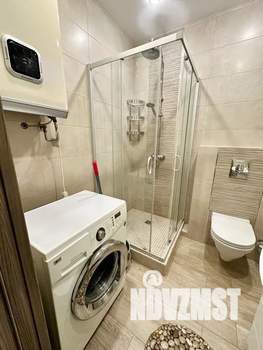 2-к квартира, посуточно, 40м2, 20/20 этаж