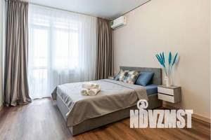 1-к квартира, посуточно, 42м2, 17/23 этаж