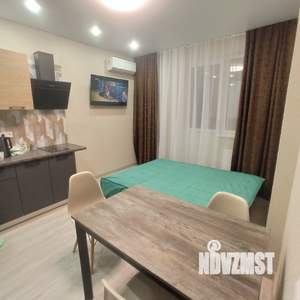 1-к квартира, посуточно, 35м2, 9/20 этаж