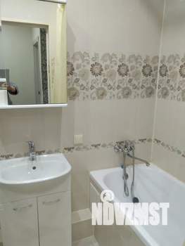 Студия квартира, посуточно, 36м2, 2/9 этаж