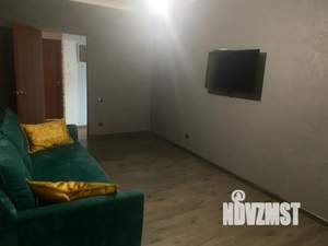 2-к квартира, посуточно, 65м2, 1/20 этаж