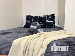 1-к квартира, посуточно, 40м2, 6/23 этаж