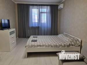 1-к квартира, посуточно, 42м2, 10/11 этаж