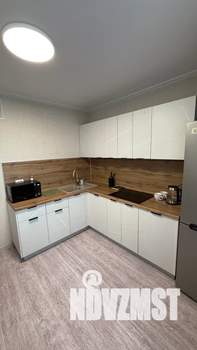 1-к квартира, посуточно, 40м2, 1/20 этаж