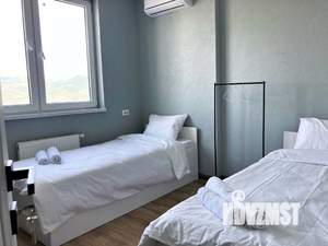 4-к квартира, посуточно, 75м2, 1/1 этаж