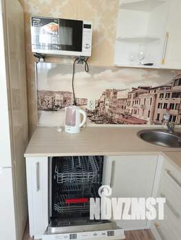 1-к квартира, посуточно, 44м2, 12/16 этаж