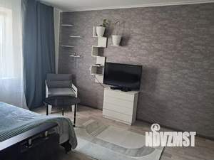 1-к квартира, посуточно, 32м2, 7/10 этаж