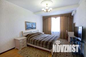 4-к квартира, посуточно, 120м2, 1/1 этаж
